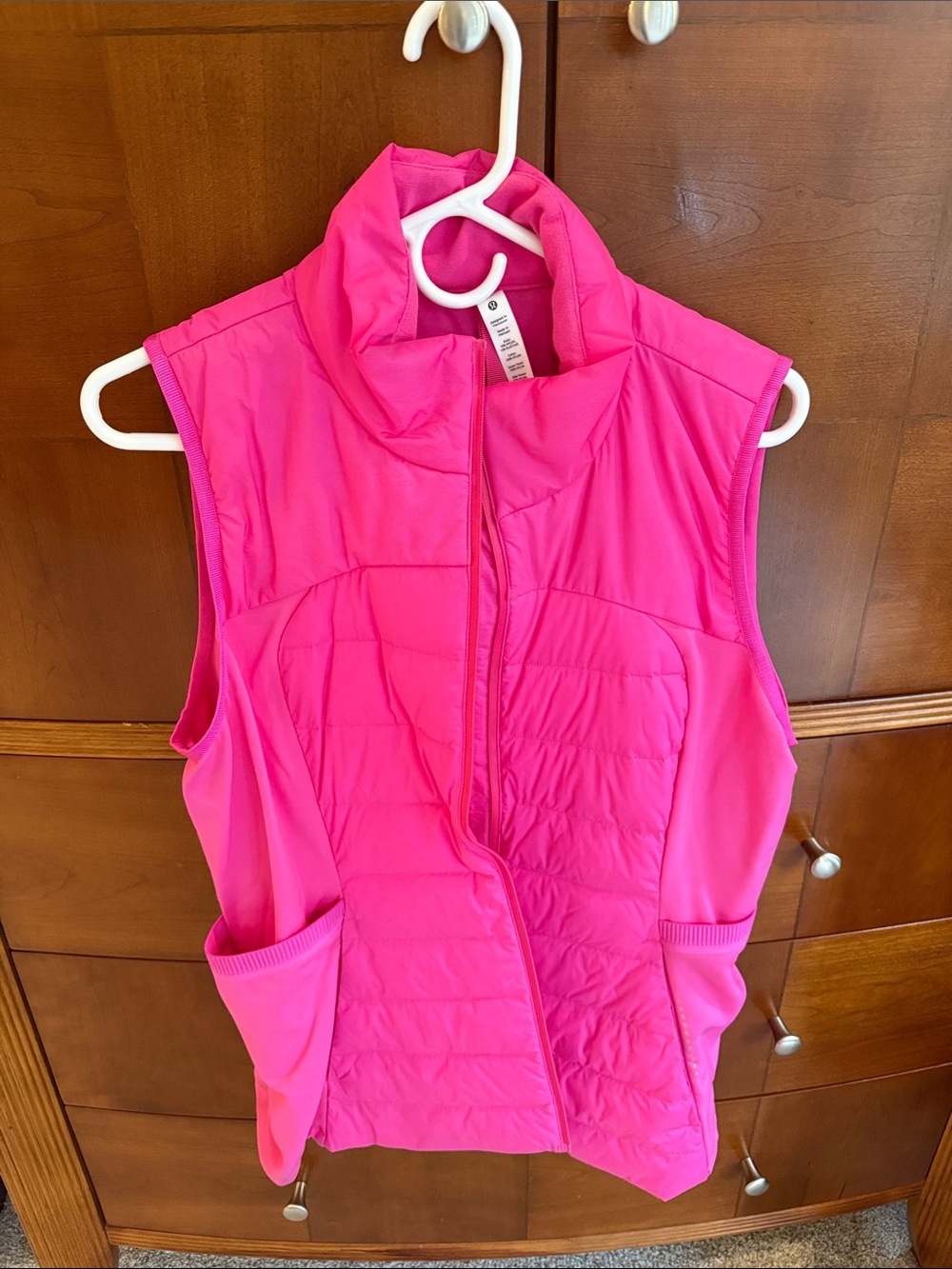 Lulu lemon Women’s Pink Quilted Vest size 14